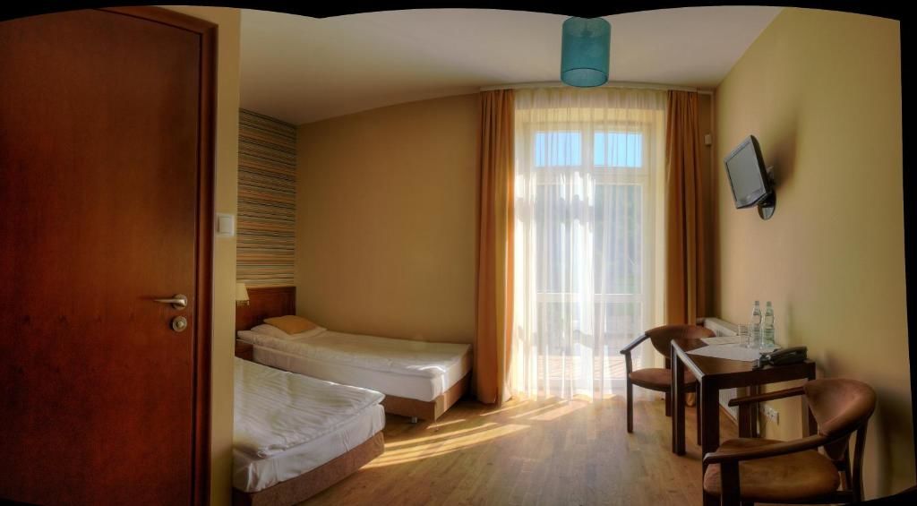 Отели типа «постель и завтрак» Villa Neve Устшики-Дольне-44