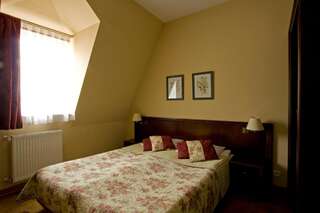 Отели типа «постель и завтрак» Villa Neve Устшики-Дольне Двухместный номер с 1 кроватью или 2 отдельными кроватями-3