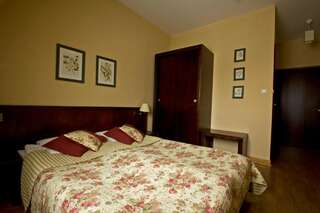 Отели типа «постель и завтрак» Villa Neve Устшики-Дольне Двухместный номер с 1 кроватью или 2 отдельными кроватями-4